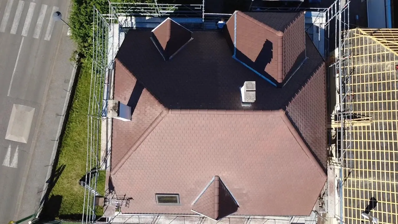 Chantier de couverture {ZONE_PREP}